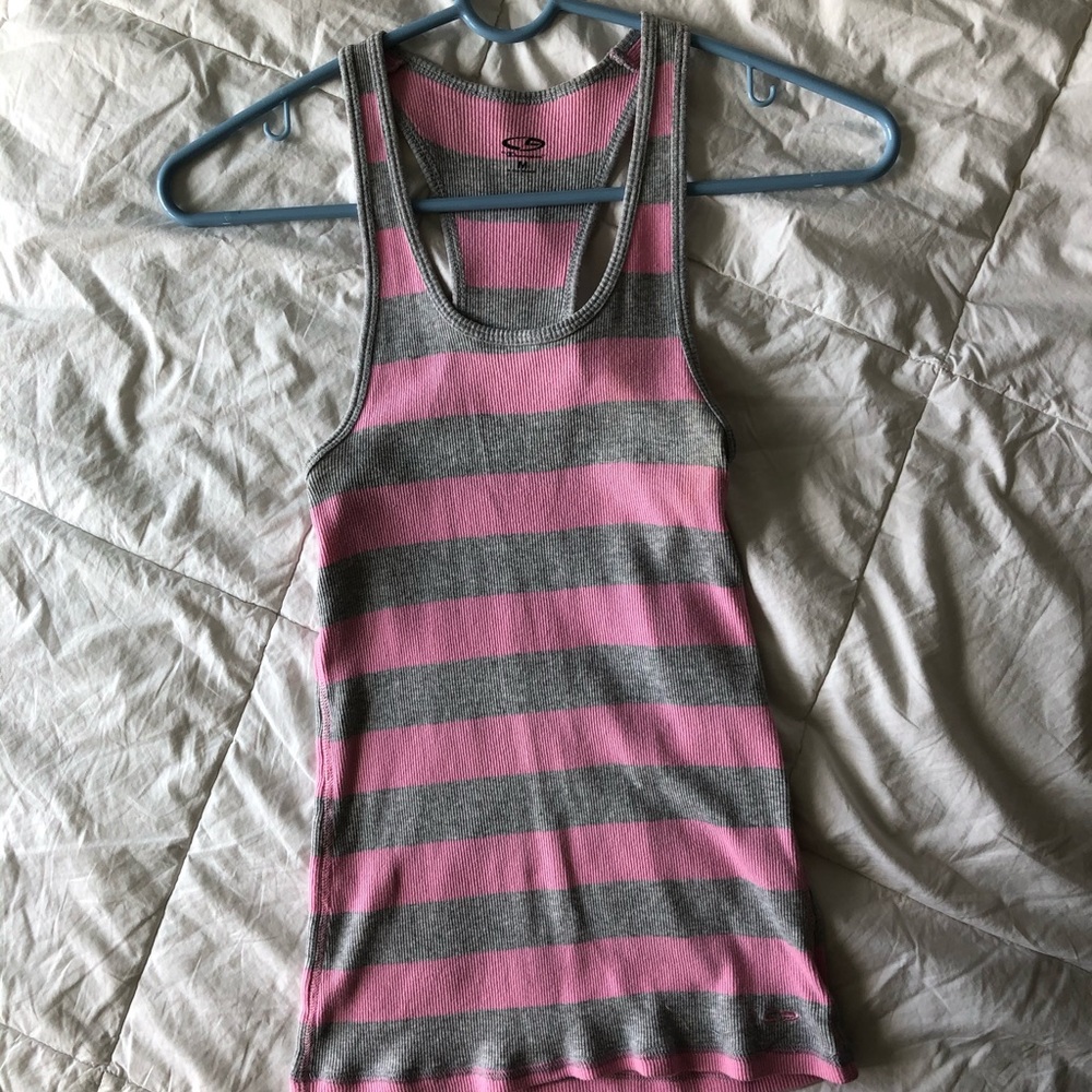 pink and gray tank top